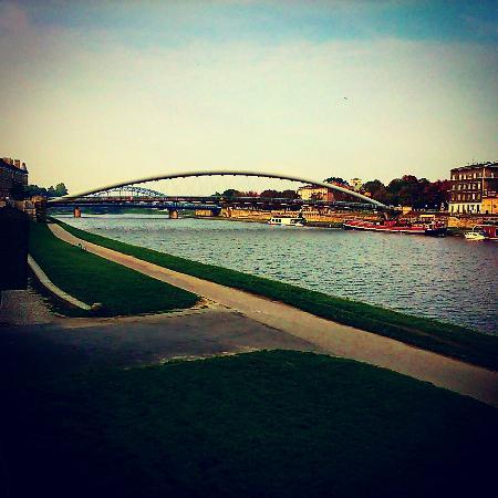 Boulevard 11 Bistro & Wine