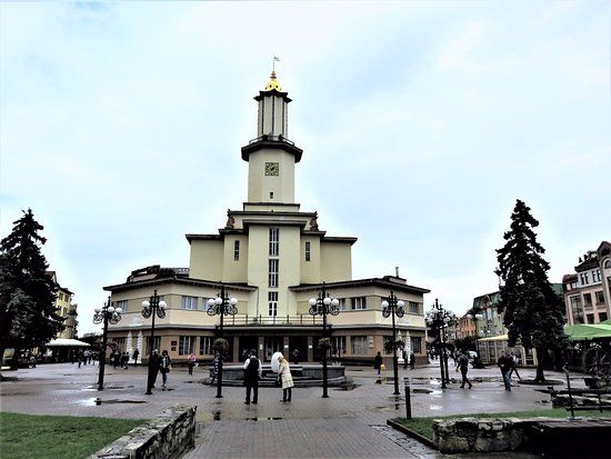 Івано-Франківська ратуша
