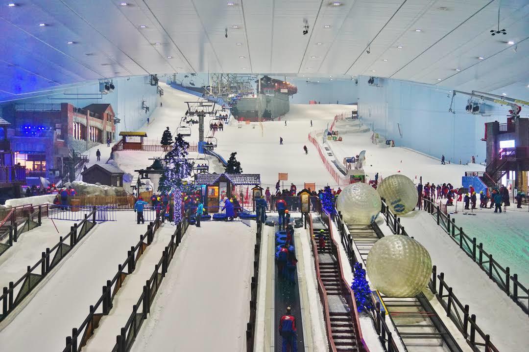 Критий гірськолижний комплекс Ski Dubai