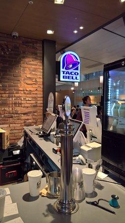 Taco Bell Itaewon
