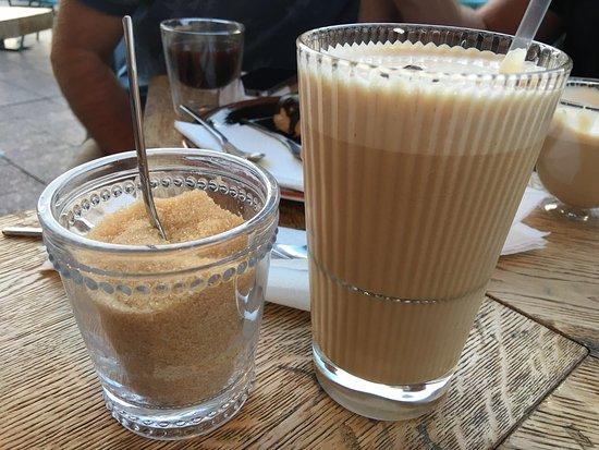 Forty Five. Booze&Bakery