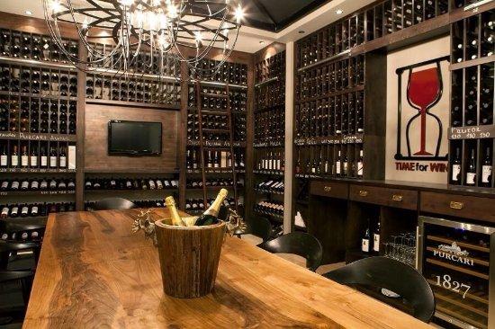 Taste of Blu Wine House and Shop