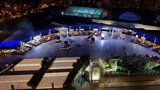 Торговий центр Diagonal Mar