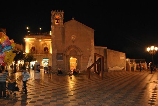 Площа 9-го Квітня